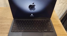 Good
													MacBook Air 2022 - 13" - Apple M2, Midnight, 256 GB, 8 GB, photo 1 of 6