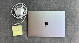 Good
													MacBook Air 2020 - 13" - Apple M1, Gray, 256 GB, 8 GB, photo 5 of 17