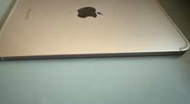 Mint
													Apple iPad Mini 7th Gen - Unlocked, Gray, 256 GB, A2995, photo 5 of 8