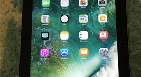 Mint
													Apple iPad 4 - Wi-Fi, Black, 16 GB, A1458, photo 1 of 6