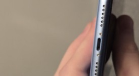 Good
													Apple iPhone Xr - Unlocked, Blue, 128 GB, A1984, photo 2 of 13