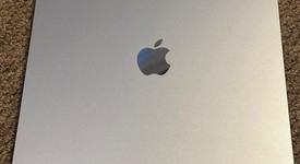 Mint
													Apple iPad Air 13" (M3) 2025 - Unlocked, Blue, 128 GB, photo 2 of 7