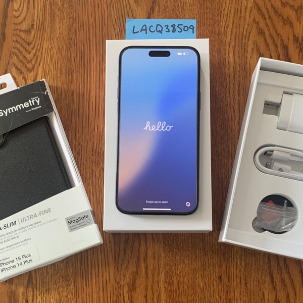 Apple iPhone 15 Plus - Consumer Cellular, 128 GB, Black, A2847