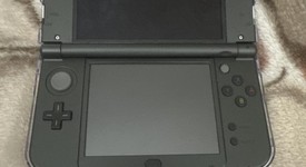 Mint
													New Nintendo 3DS XL - White, 4 GB, photo 3 of 6