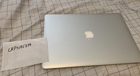 Good
													MacBook Pro 2014 (Retina) - 15" - Silver, 256 GB, 16 GB, photo 5 of 8