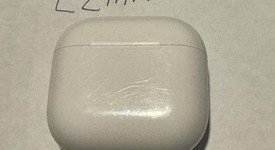 Used
													Apple AirPods 4th Gen - Standard, photo 1 of 4