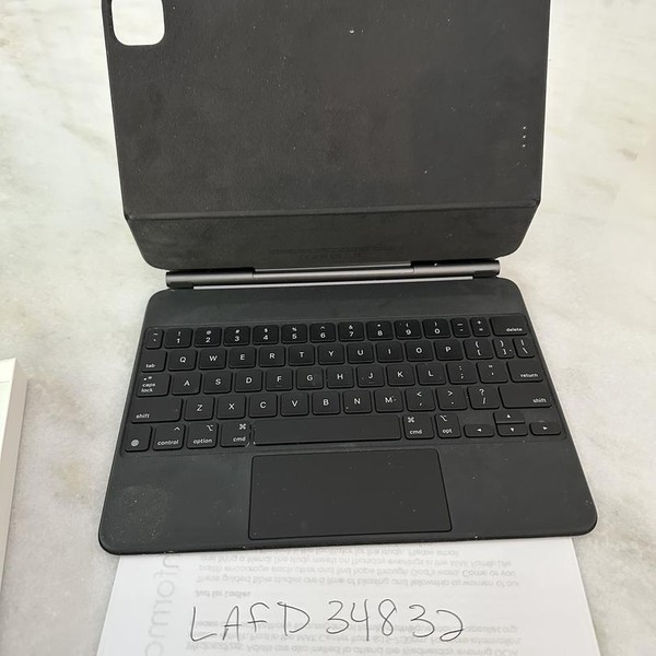 Apple Magic Keyboard for iPad - Black