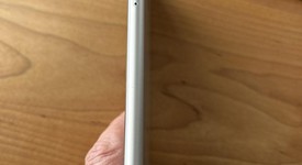 Fair
													Apple iPhone 7 Plus - AT&T, Silver, 32 GB, 3 GB, A1784, photo 2 of 10
