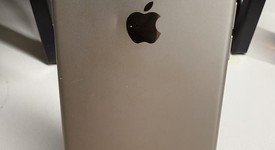 Good
													Apple iPhone 7 - Unlocked, Gold, 32 GB, A1778, GSM, photo 2 of 9