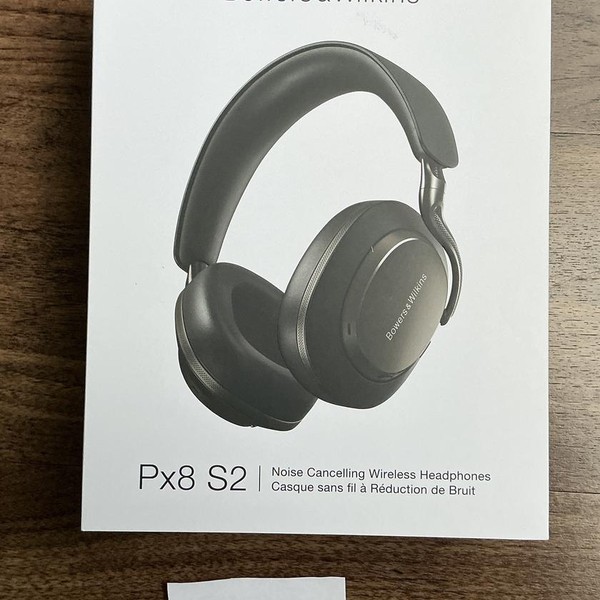 Bowers & Wilkins Px8 S2 - Black