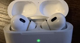 Used
													Apple AirPods Pro 2 - USB-C, photo 4 of 17