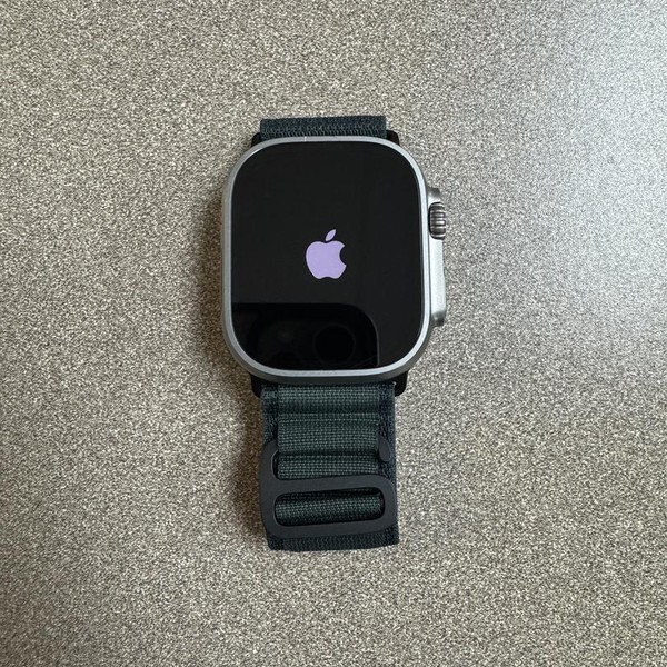 Apple Watch Ultra 2 49mm - Unlocked, Natural, A2986