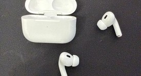 Used
													Apple AirPods Pro 2 - USB-C, photo 3 of 6
