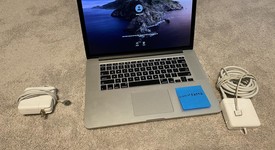 Good
													MacBook Pro 2015 (Retina) - 15" - Silver, 256 GB, 16 GB, photo 2 of 19