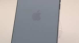 Fair
													Apple iPhone 13 Pro Max - AT&T, Sierra Blue, 128 GB, A2484, photo 1 of 3