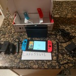 Good Nintendo Switch - 32 GB, Red & Blue