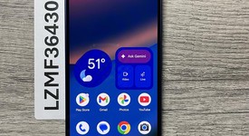 Mint
													Google Pixel 10 - Unlocked, Indigo, 128 GB, GLBW0, photo 2 of 6