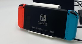 Good
													Nintendo Switch - Red & Blue, 32 GB, photo 4 of 11