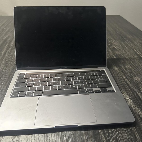 MacBook Pro 2022 - 13 inch - 512 GB, Gray, 8 GB, Apple M2