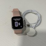 Good Apple Watch Series 8 41mm - Silver, A2770 - GPS, Aluminum