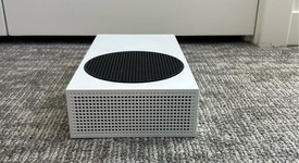 Good
													Xbox Series S (2020) - White, 512 GB, photo 5 of 8