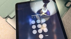 Mint
													Apple iPad Air 5th Gen - Wi-Fi, Gray, 64 GB, A2588, photo 1 of 19