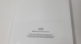 New
													Apple iPad Air 5th Gen - Wi-Fi, Pink, 256 GB, A2588, photo 3 of 3