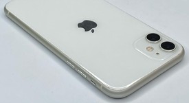 Fair
													Apple iPhone 11 - Verizon, White, 128 GB, A2111, photo 5 of 6