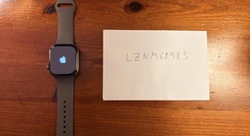 Mint
													Apple Watch Series 10 46mm - Unlocked, Natural, A3003 - Cellular, Titanium, photo 1 of 22