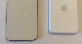 Mint
													Apple iPhone Air - Verizon, Light Gold, 256 GB, A3260, photo 2 of 7