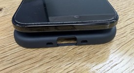 Mint
													Apple iPhone Air - Unlocked, Space Black, 256 GB, A3260, photo 5 of 11