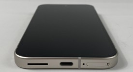 Good
													Google Pixel 9 - Unlocked, Porcelain, 128 GB, 12 GB, G2YBB, photo 4 of 7