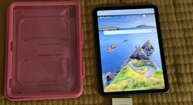 Good
													Apple iPad 10th Gen - Wi-Fi, Blue, 256 GB, A2696, photo 5 of 7