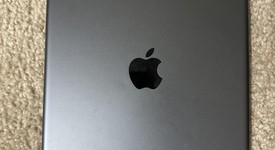 Good
													Apple iPad 9th Gen - Unlocked, Gray, 64 GB, A2603, photo 2 of 6