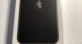 New
													Apple iPhone 11 - Metro by T-Mobile, Black, 64 GB, A2111, photo 6 of 6