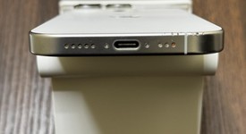 Good
													Apple iPhone 16 Pro - Unlocked, White, 512 GB, A3083, photo 5 of 7