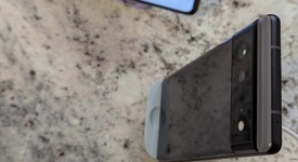 Mint
													Google Pixel 6 - Unlocked, Black, 256 GB, 8 GB, GB7N6, photo 2 of 7