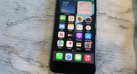 Fair
													Apple iPhone SE 3rd Gen 2022 - Unlocked, Midnight, 64 GB, A2595, photo 1 of 7