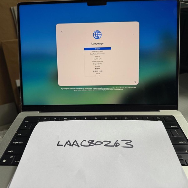 MacBook Pro 2021 - 14 inch - Apple M1 Pro 10-core, Silver, 1 TB, 16 GB