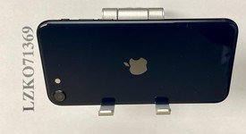 Good
													Apple iPhone SE 3rd Gen 2022 - Unlocked, Midnight, 64 GB, A2595, photo 4 of 9