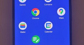 Mint
													Google Pixel 10 Pro - Unlocked, Obsidian, 128 GB, G4QUR, photo 2 of 12