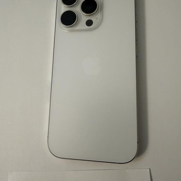 Apple iPhone 16 Pro - Unlocked, 512 GB, White, A3083