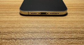 Good
													Apple iPhone 12 Pro Max - AT&T, Silver, 128 GB, A2342, photo 3 of 7