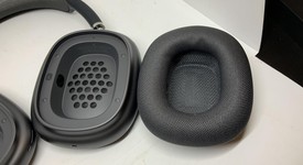 Used
													Apple AirPods Max - Gray, photo 5 of 9