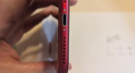 Good
													Apple iPhone 8 Plus - Verizon, Red, 64 GB, A1864, photo 4 of 14