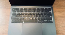 Mint
													MacBook Air 2024 (M3) - 13" - Apple M3, Midnight, 256 GB, 8 GB, 8-core GPU, photo 5 of 9