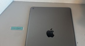 Good
													Apple iPad 9th Gen - Wi-Fi, Gray, 64 GB, A2602, photo 3 of 5