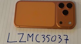 Good
													Apple iPhone 17 Pro - Unlocked, Cosmic Orange, 256 GB, A3256, photo 2 of 16