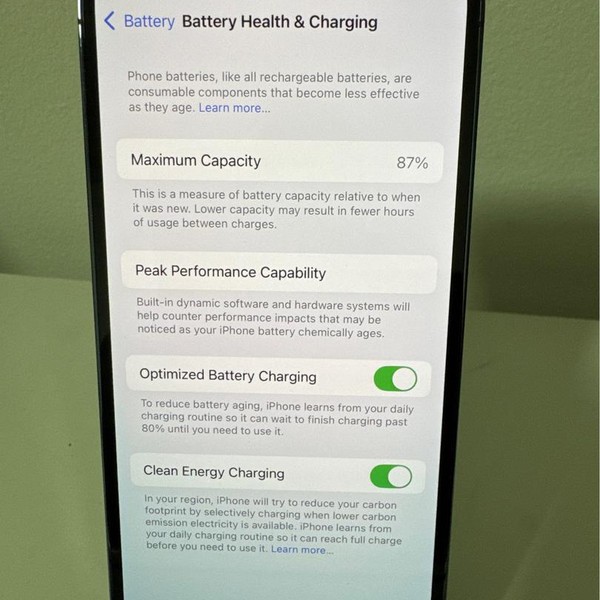 Apple iPhone 14 Pro - Unlocked, 128 GB, Purple, A2650