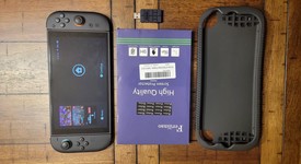 Mint
													Nintendo Switch 2 - Red & Blue, Standard, photo 4 of 6